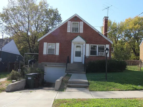 2701 Hennge Dr, Cincinnati, OH 45239