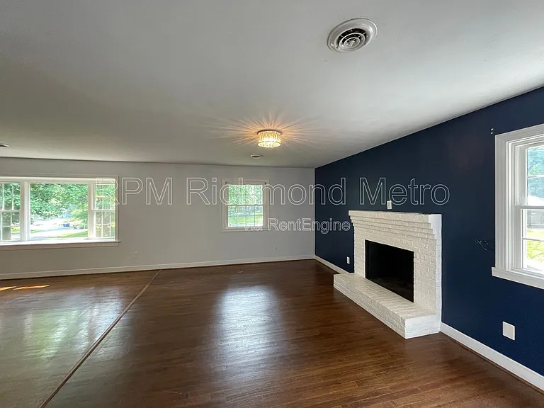 3600 Ghent Dr — Photo 22