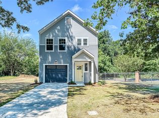 3219 Isenhour St, Charlotte, NC 28206