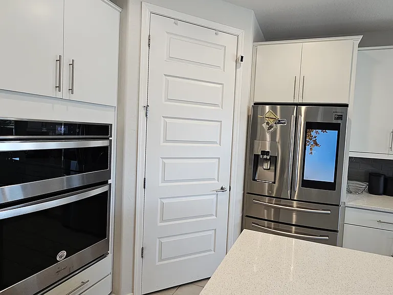 Stainless Steel Appliances, Smart Samsung Fridge