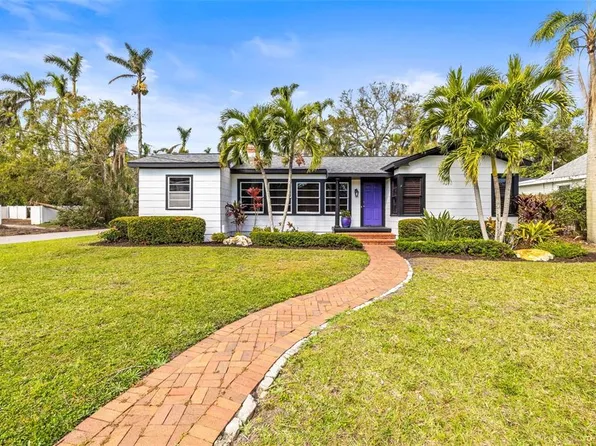 1918 Virginia Dr, Bradenton, FL 34205