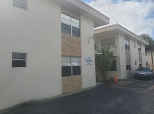 1720 Cleveland St #210W, Hollywood, FL 33020