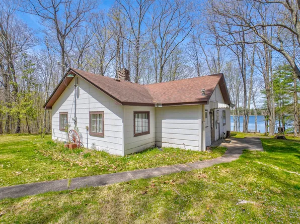11404 N Farnsworth Road, Hayward, WI 54843
