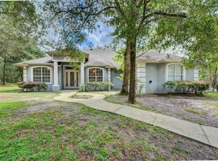 1517 S Blue Lake Ave, Deland, FL 32724