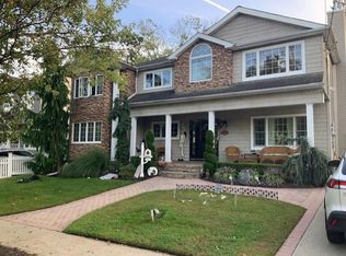 312 Preston Ave, Staten Island, NY 10312