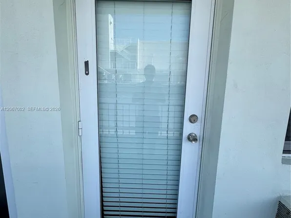 524 Washington Ave APT 311, Miami Beach, FL 33139