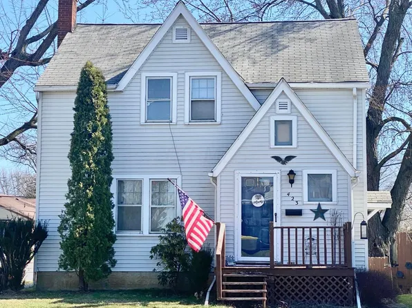 423 N Seltzer St, Crestline, OH 44827