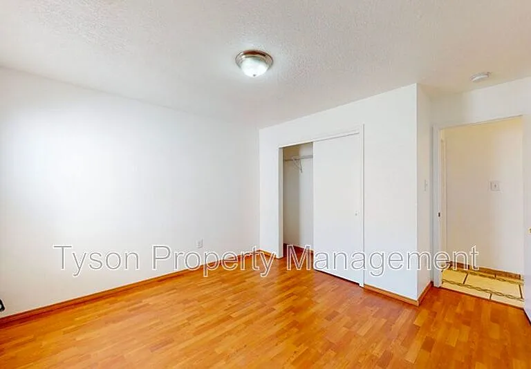 419 Sawtooth St SE — Photo 11