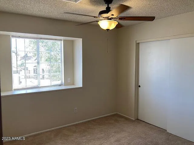 3 bed, 2.5 bath, 1585 sqft, $2,175 — Photo 2