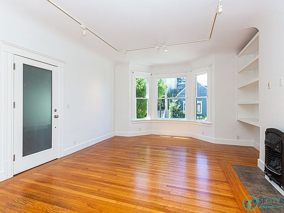 3rd image of 150 Delmar St APT 1