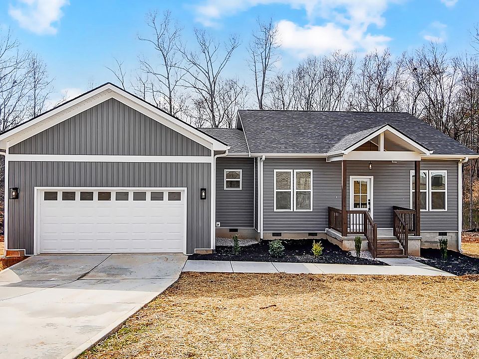 1st image of 122 Stockbridge Ln