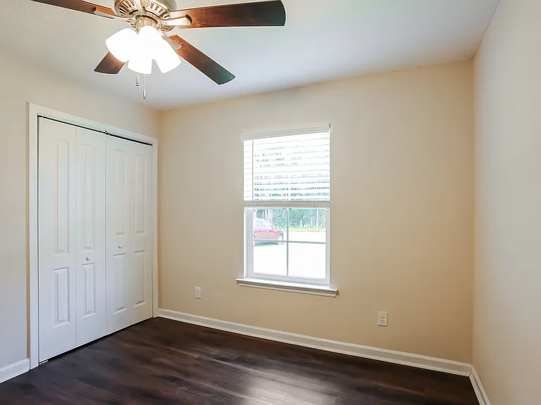 308 Pecan Point Dr — Photo 15
