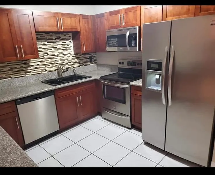 2 bed, 1250 sqft, $2,650 — Photo 3