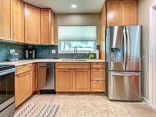 2nd image of 220 Glen Oak Rd