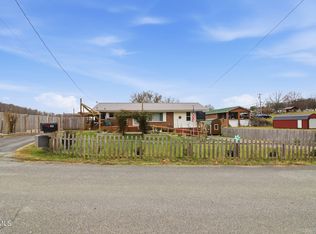 30 Deerfoot Ln, Greeneville, TN 37743