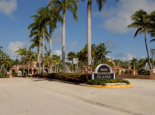 949 Harbor Vw N, Hollywood, FL 33019