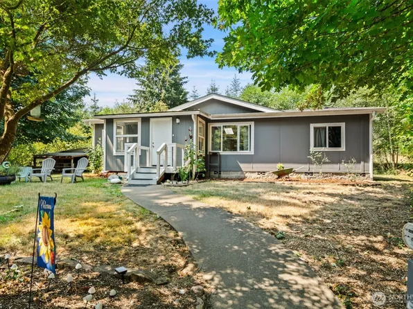 960 E Dawn Drive, Allyn, WA 98524
