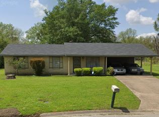 238 Wiley St, Greenville, MS 38703