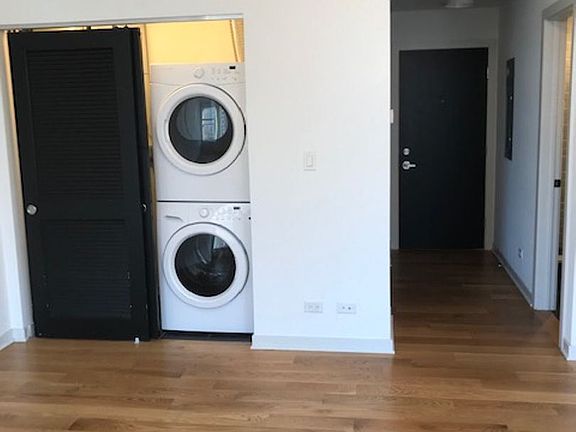 2nd image of 1800 S Ashland Ave APT 202