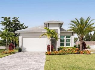 751 110th Ave N #N, Naples, FL 34108