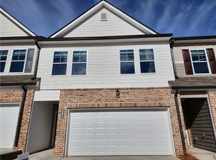 4715 Fairfax Dr, Oakwood, GA 30566
