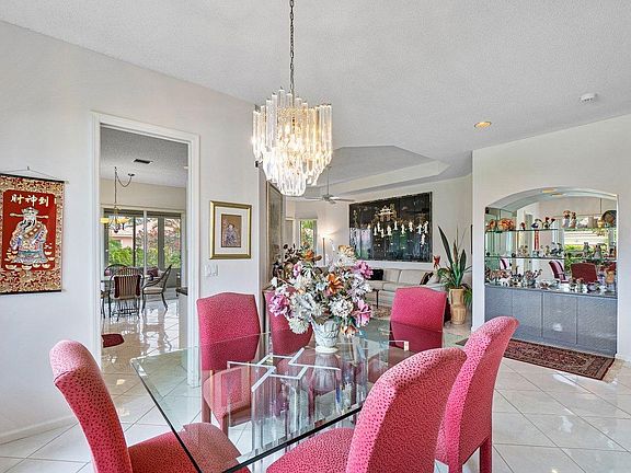 5th image of 8808 Barrymore Ln