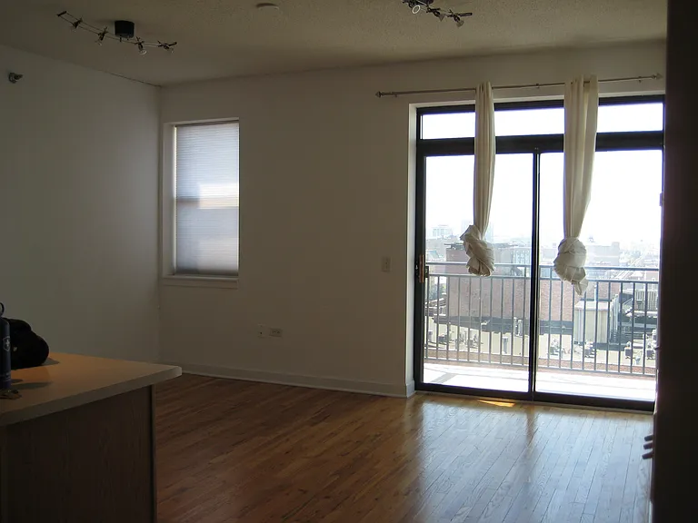 1529 S State St #13-F — Photo 5