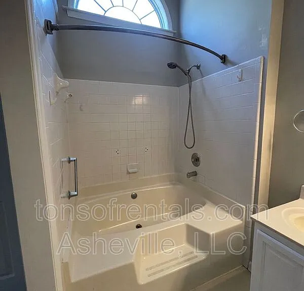 105 Sandpiper Ct — Photo 8