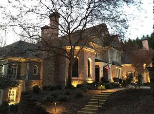 210 Grassmere Ct, Roswell, GA 30075