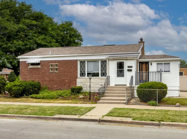 9157 S Harding Ave, Evergreen Park, IL 60805