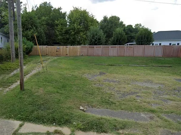 1505 S Marietta St, Gastonia, NC 28054