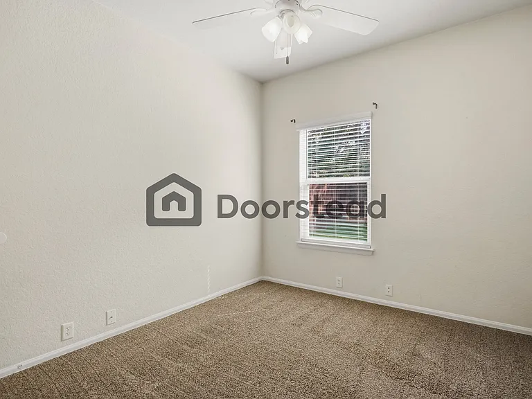 4802 James Gaines — Photo 22