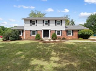 631 Claymont Estates Dr, Chesterfield, MO