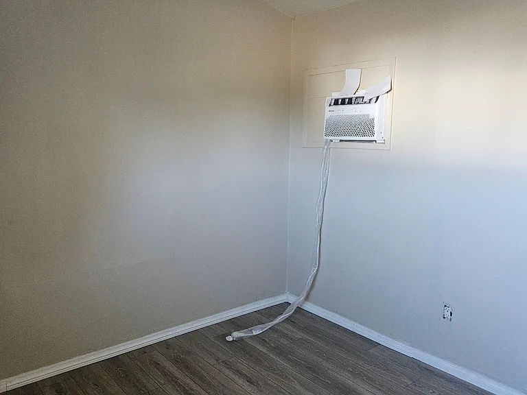33930 Mission Trl — Photo 3