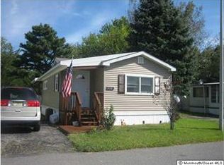 132 Redwood Dr, Barnegat, NJ 08005