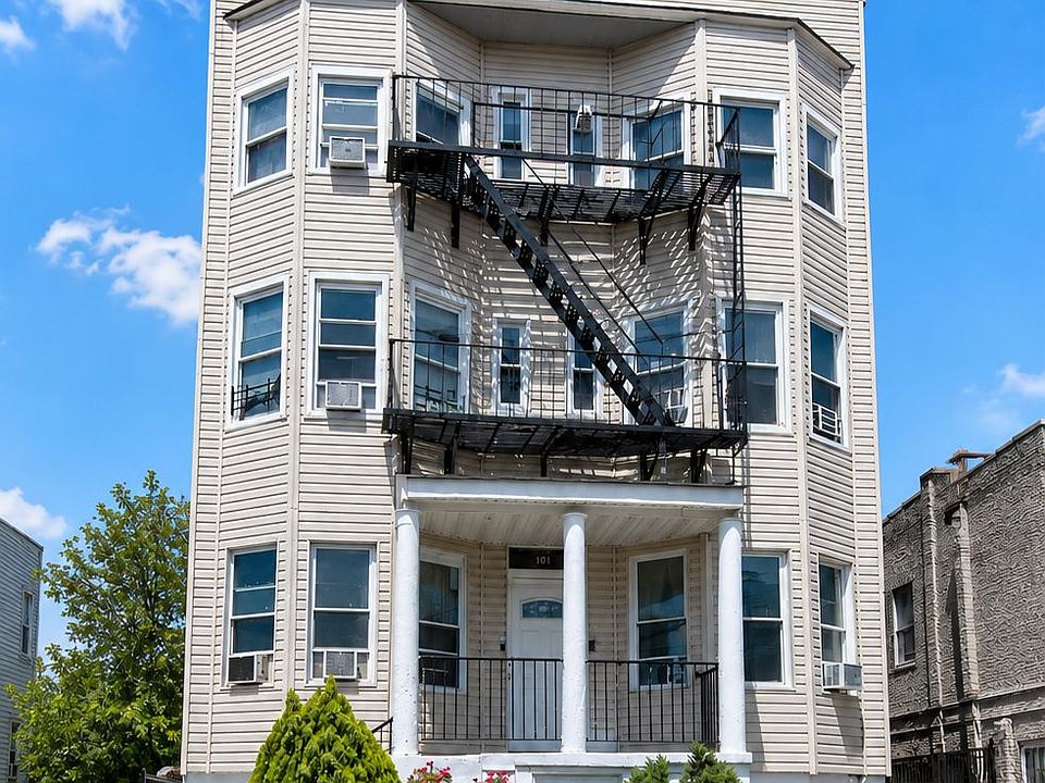 1st image of 101 Camden St APT 2