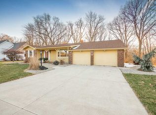1568 Country Homes Dr, Ligonier, IN