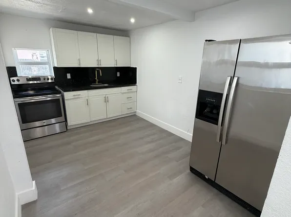 1968 NW 24th Ave, Miami, FL