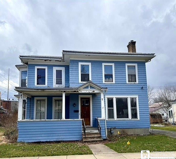1st image of 7 Maple St