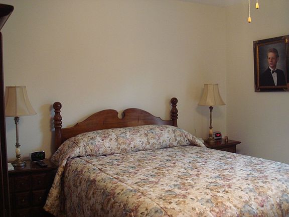 5th image of 3402 Cottonwood Ln