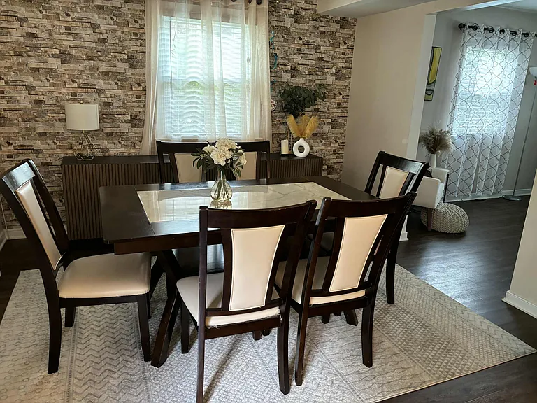 9204 Crystalwood Ln — Photo 9