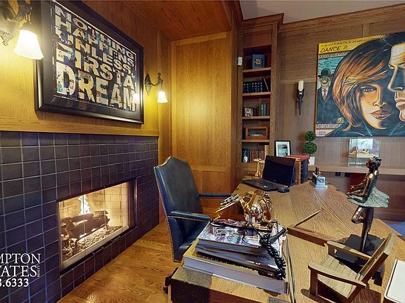 5th image of 10 Cedar Ln