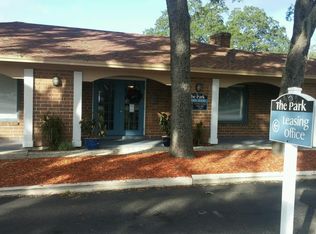 11106 Normandy Cir APT 4, Temple Terrace, FL 33617