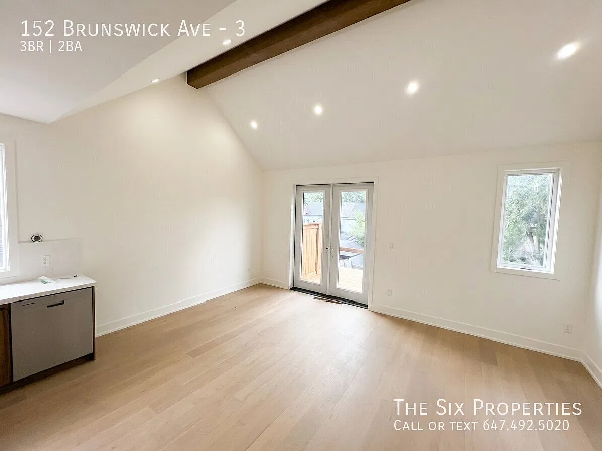 152 Brunswick Ave — Photo 3