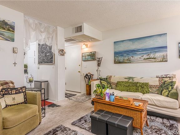 4th image of 11813 Runnymede St APT 14