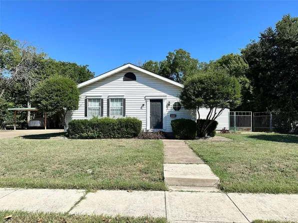5813 Dana Dr, Haltom City, TX 76117