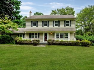 36 Mile Dr, Chester, NJ 07930