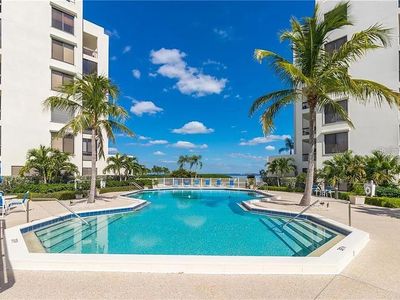 1932 Harbourside Dr UNIT 216, Longboat Key, FL, 34228