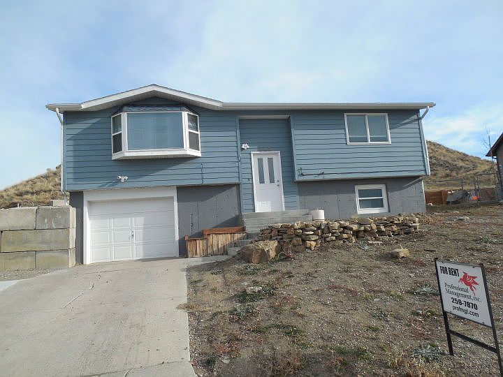 1st image of 643 Westgate Dr