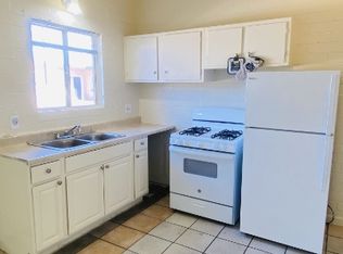 240 W Sahuaro St #16, Tucson, AZ 85705